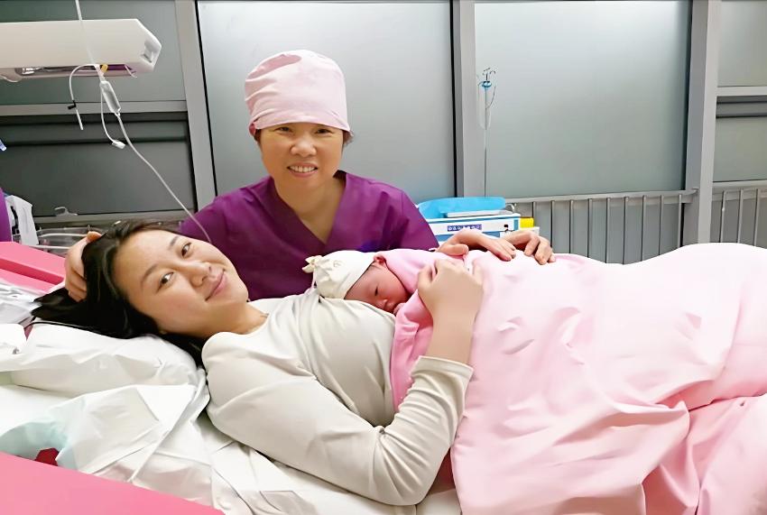 人们咋都不喜欢顺产，开始喜欢剖腹产了？




各有各的优缺点，顺产相对来说更好