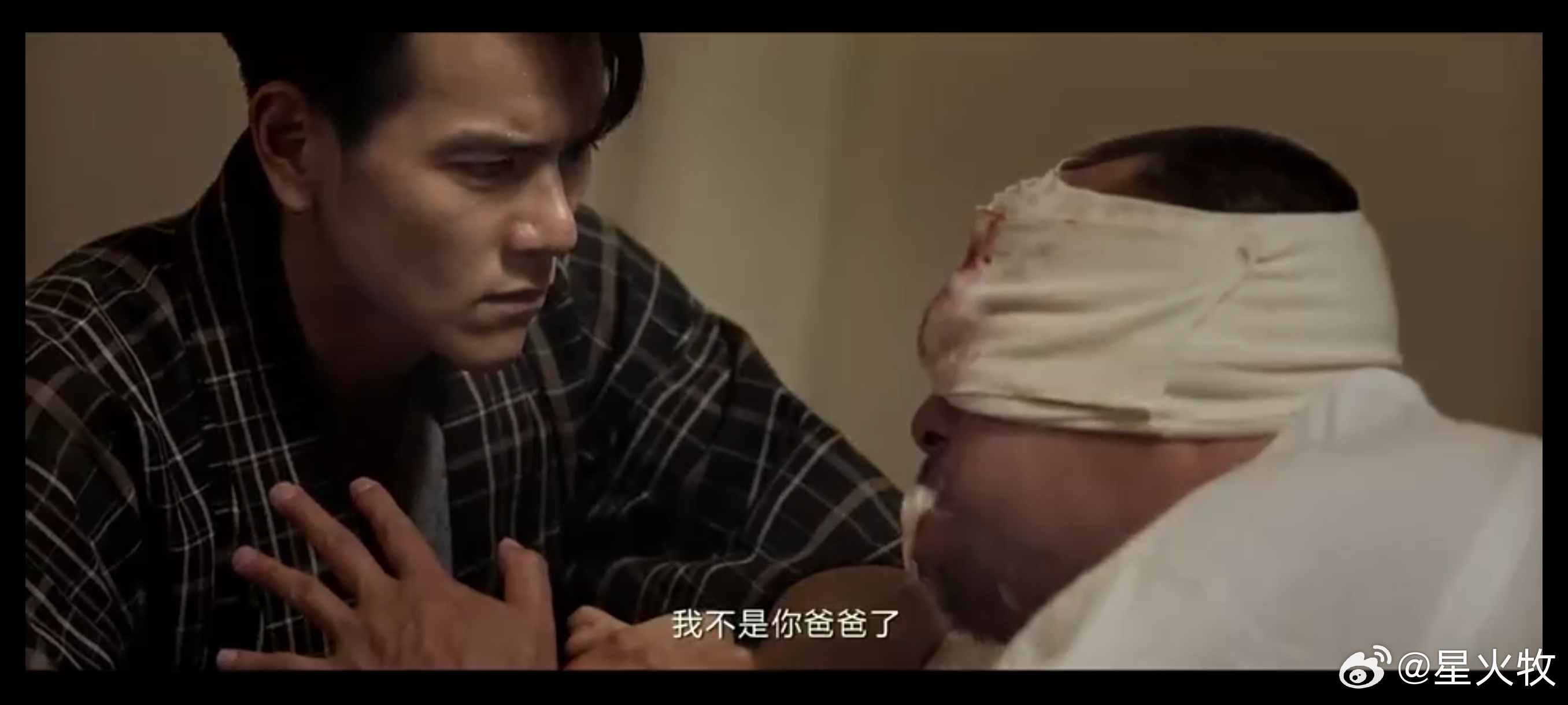 #张雪峰回应文科都是服务业#“舔”，其实只有一种意思，就是不许思考。不许思考，只