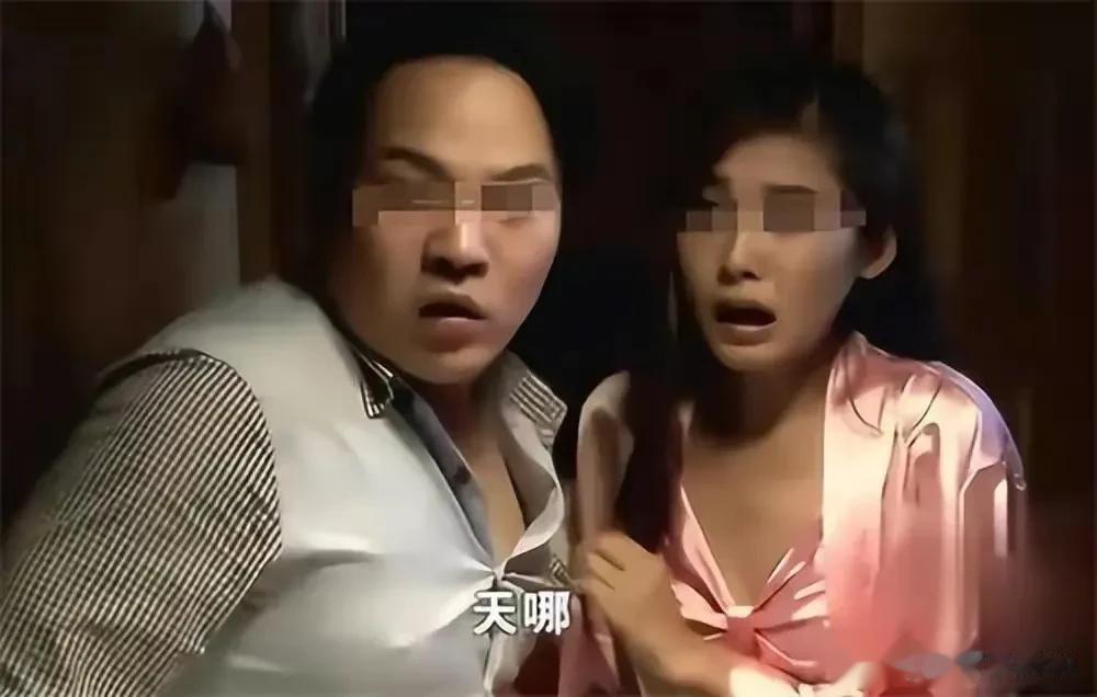 女人一旦出轨，会给男人带来永远的伤疤。戴绿帽当电灯泡，社会议论纷纷，谣言四起，令