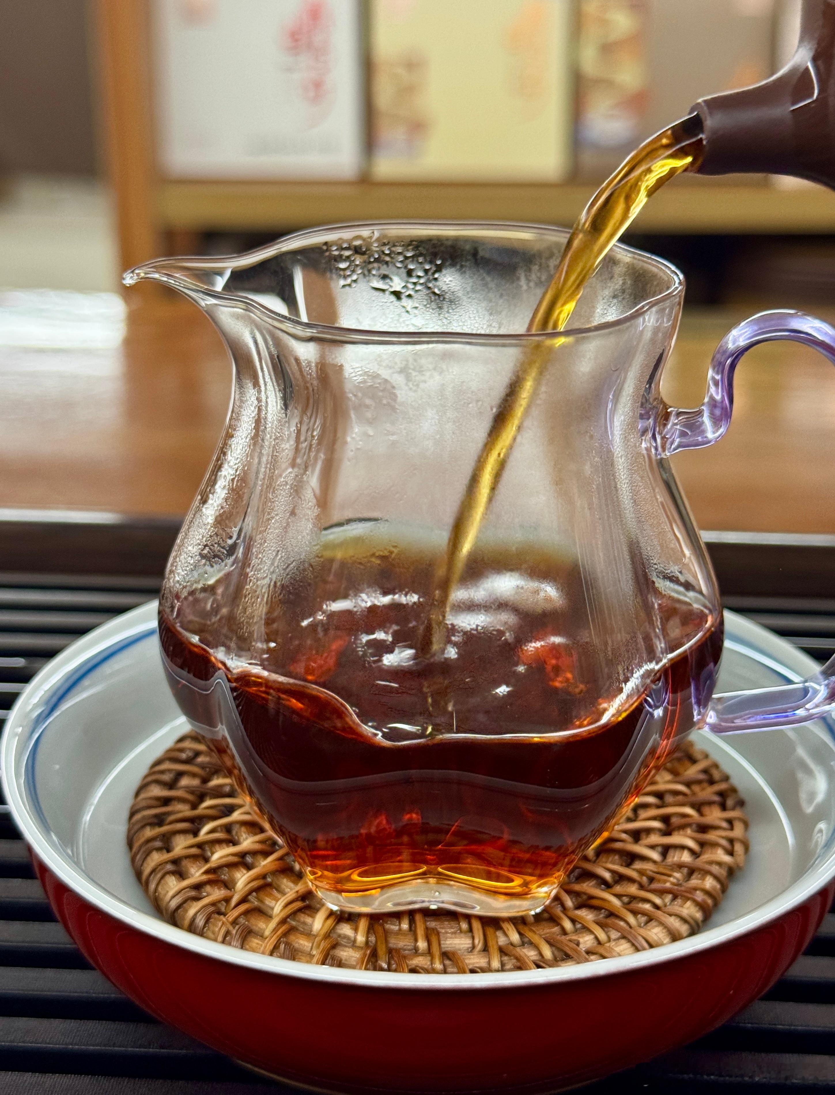 喝茶🫖有些头晕了，不知道是不是时差的关系，然后早上又没睡够的原因下午跟老妈打视
