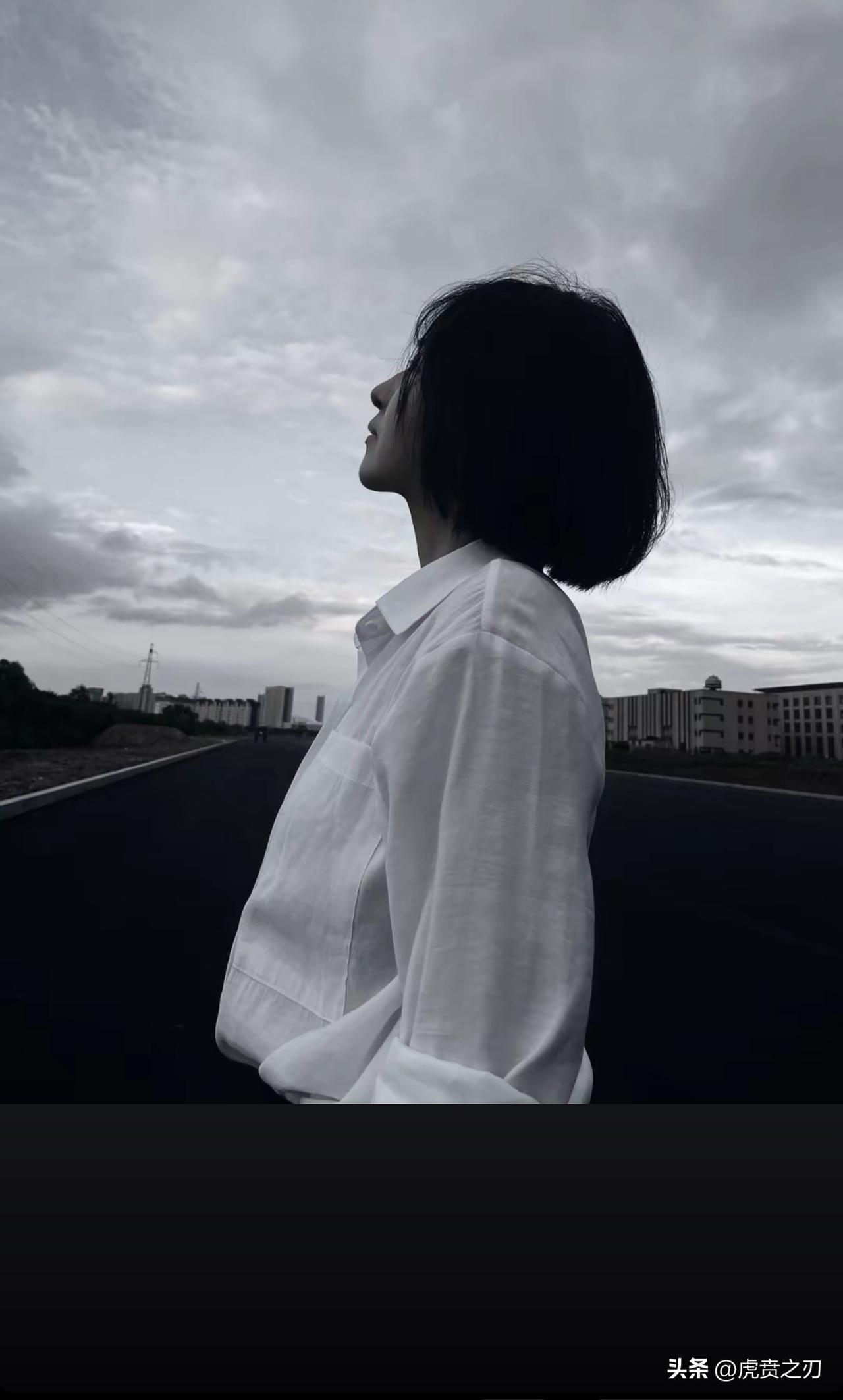 其实这个世界本来就没有时间，没有生命，为何还要执着呢？请放下执念吧！

时间、生