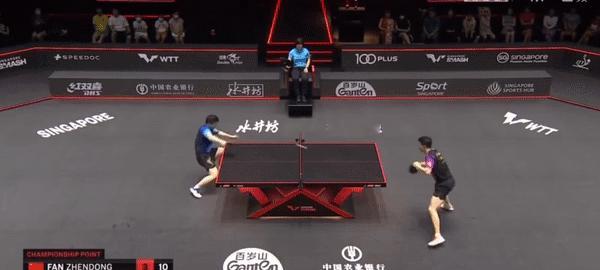 赢了马龙的樊振东：挥着小手耶耶耶[喵喵]被你们小胖萌晕的瞬间又多了一个……#奥运