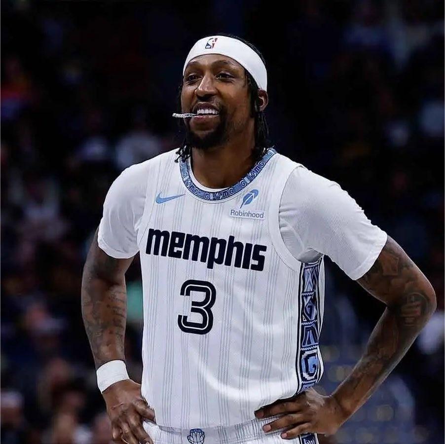 NBA詹姆斯加盟76人 波普计划在与灰熊买断后加盟76人…… 