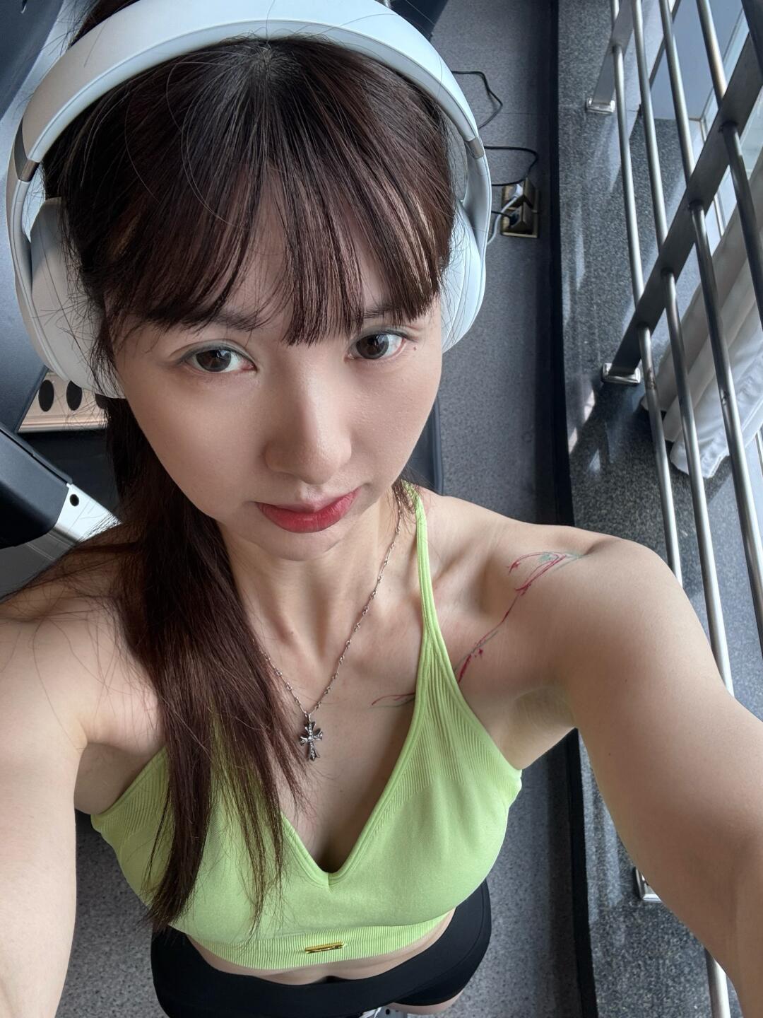 甜妹健身