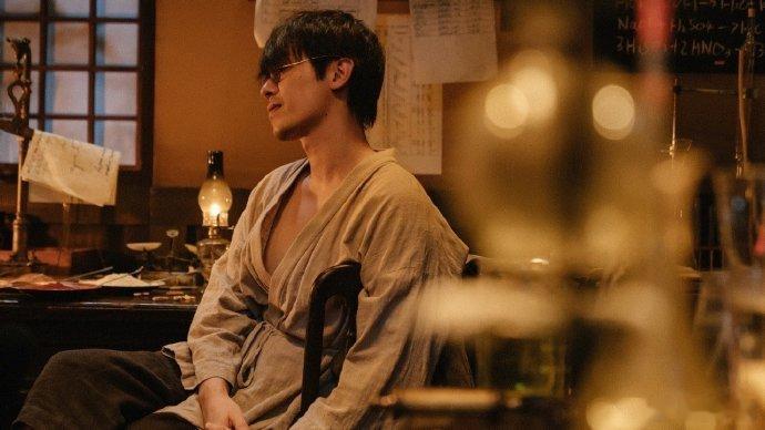 朱亚文一人千面式演技 朱亚文的演技确实是真的绝，在我看来能够将细节演绎的这么到位