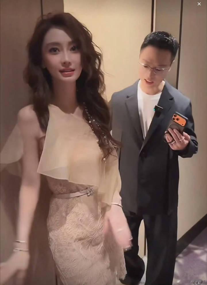 angelababy穿高定直播angelababy田曦薇陈昊宇吴宣仪生图状态 ​