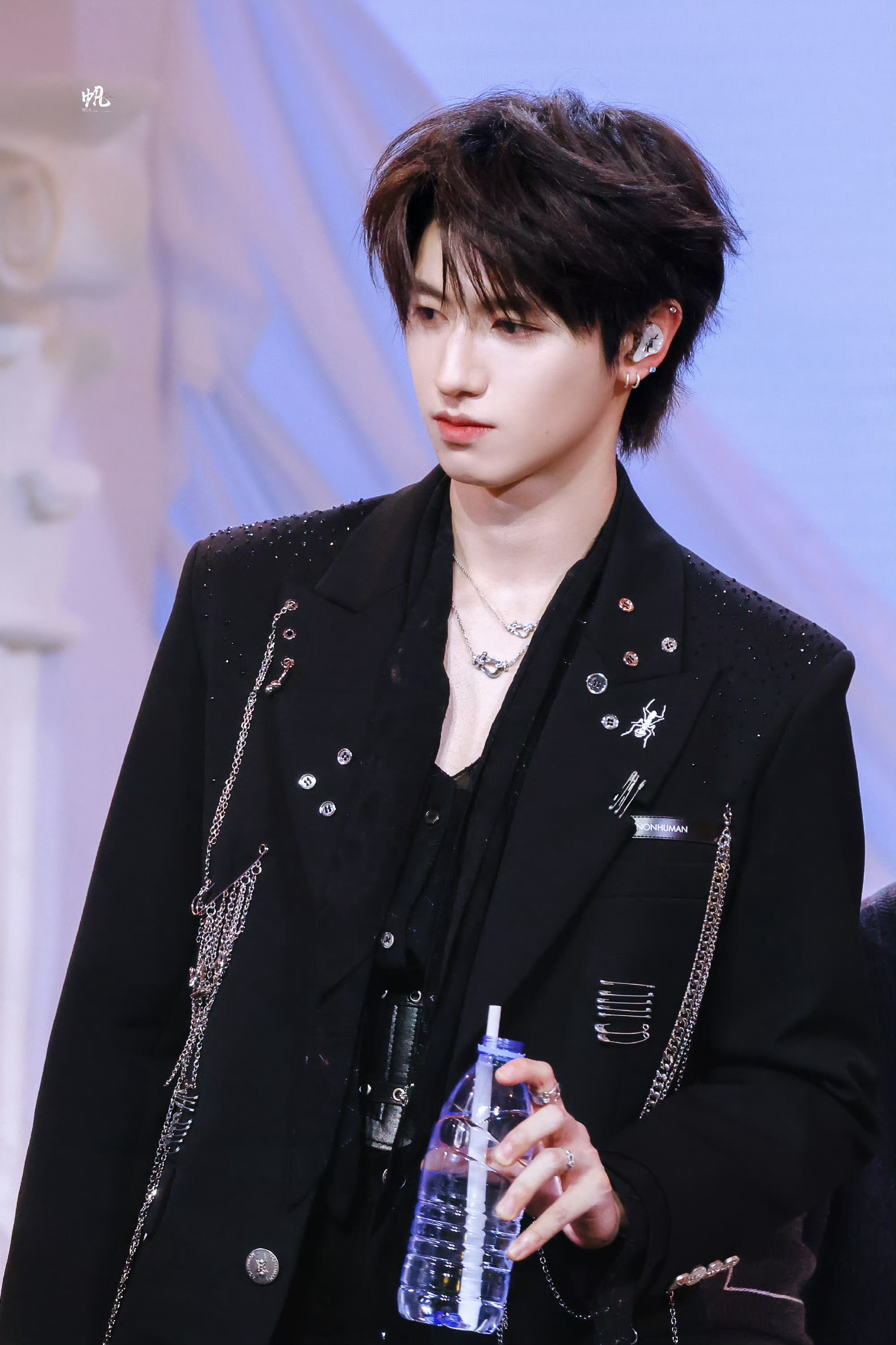 天气蒙蒙 知心也萌萌˶>ᗜ<˶💛朱志鑫 051 🐱朱志鑫一路向海的少年 👑