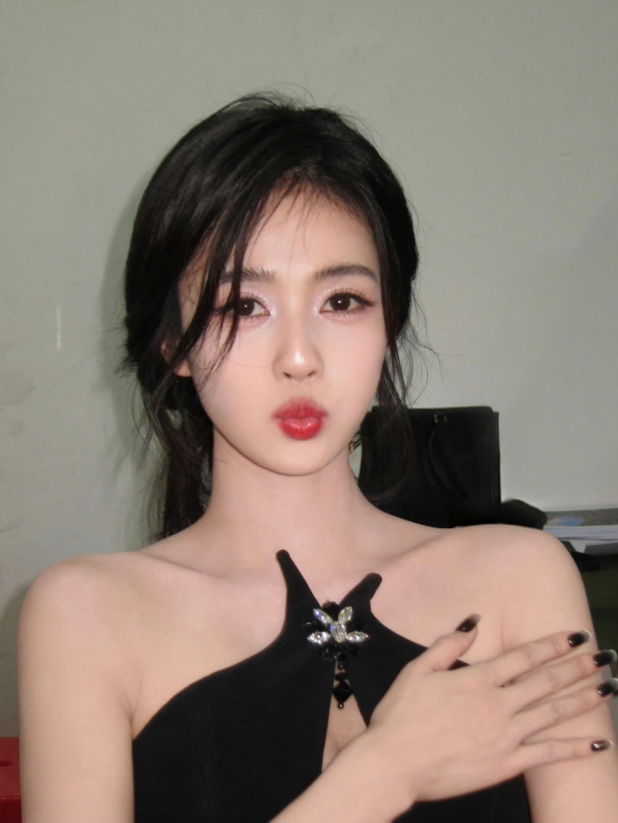 这个小鹿鹿还怪见外的呢[好运连连] ​​​