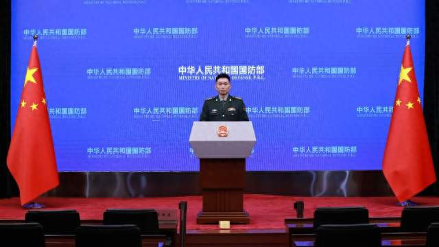 日本防卫大臣称日本既不拥有核武器，也不拥有战略轰炸机，而中国同时拥有这两类装备，却反过来批评日本，国
