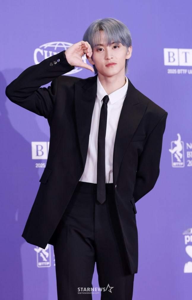 NCT马克捐款1亿韩元 韩男团NCT成员马克向希望桥全国救灾协会捐赠1亿韩元，助
