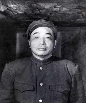 一天，有人告诉彭德怀，害死左权的日军将在祁县举办庆功宴，彭老总大怒：“把欧治富给