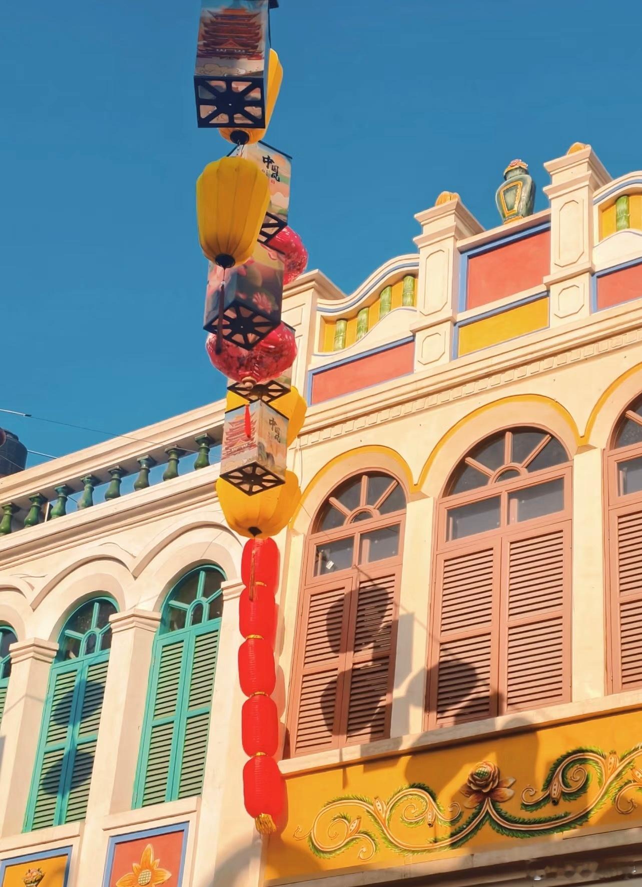 2026来啦！新年第一天就全家出动开开心心去游个园。麦当劳海外爆堡来了 早上在麦