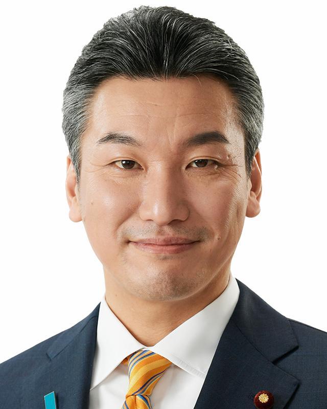 这次日本几个党派的议员要来中国，我觉得说到底就是一句话：关系再僵，也不能连话都不