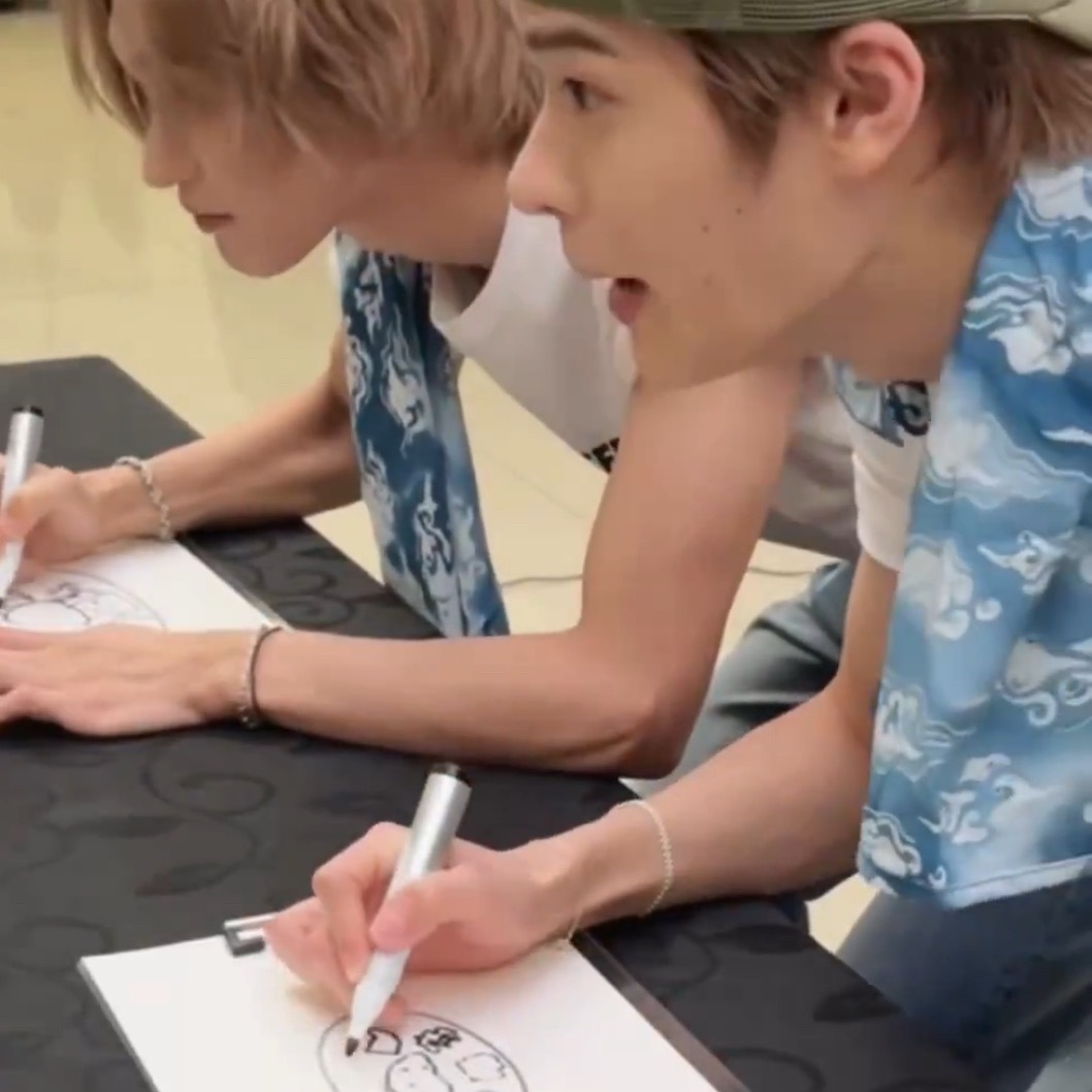 炤熙的物料截图🐽  专栏 · 炤咪截图📸