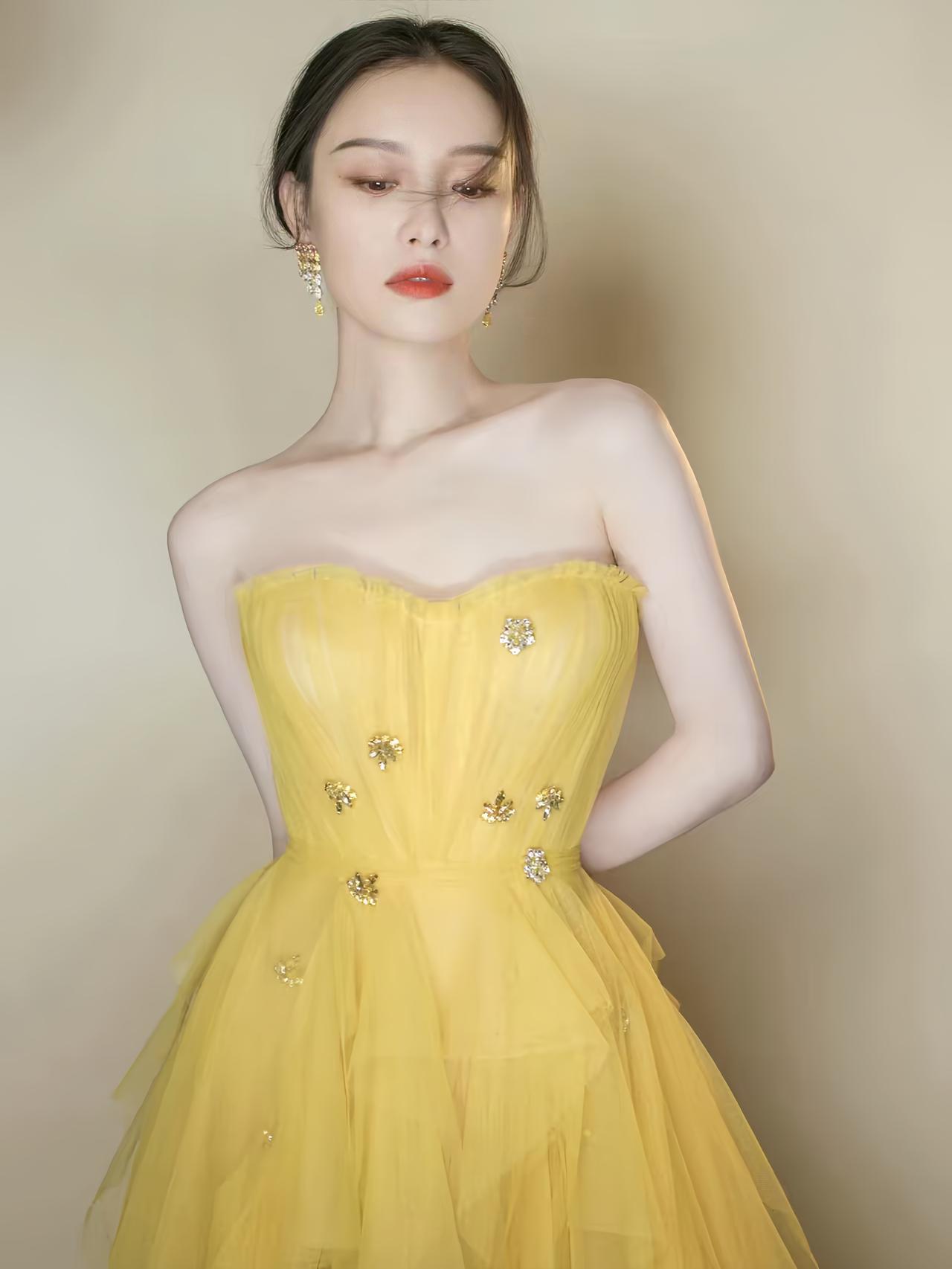 倪妮美了美了！[比心][比心][比心]
倪妮气质美女！[赞][赞][赞]
倪妮风