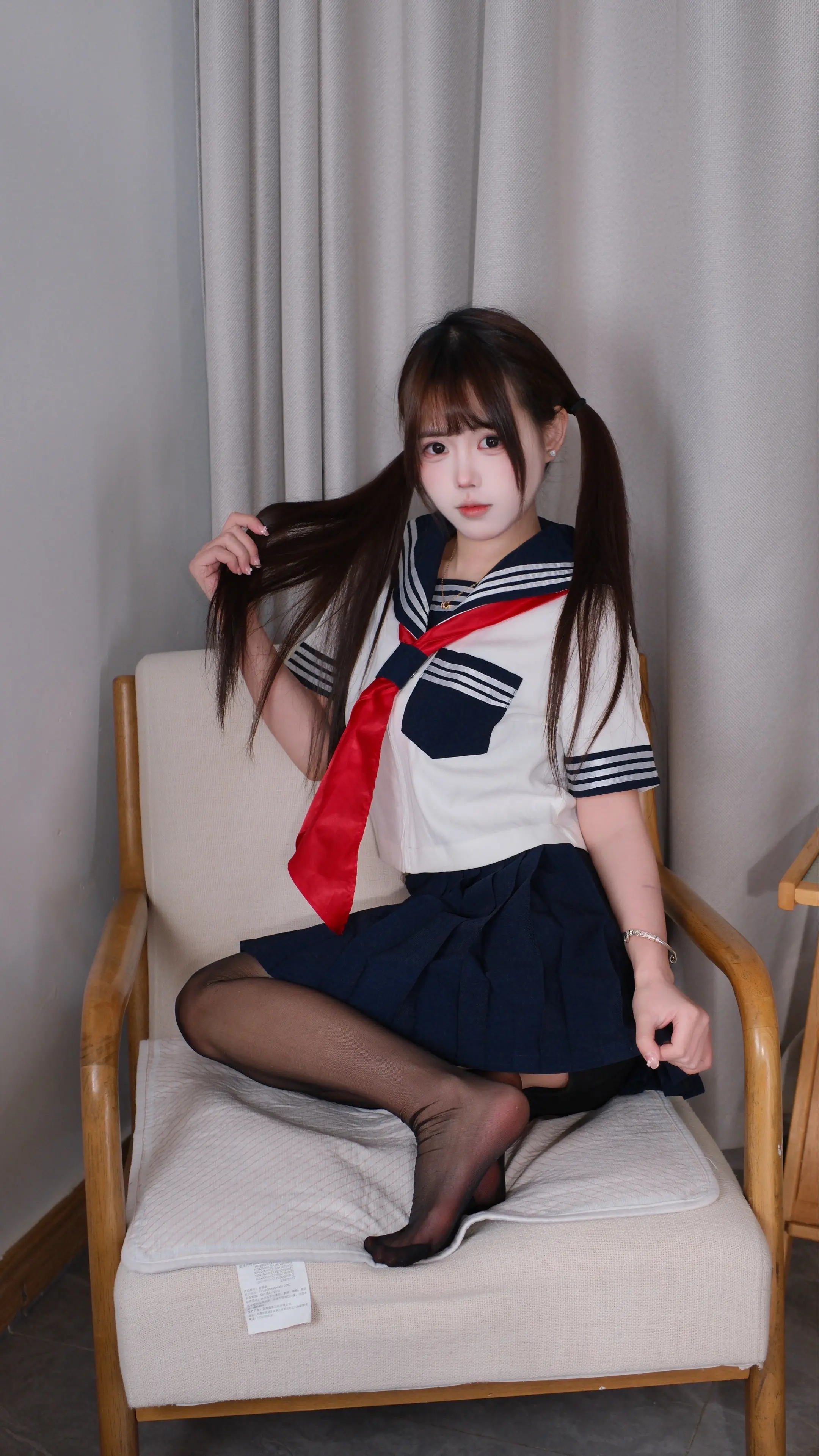 她的恶劣 任性 叛逆 少女心事我全都喜欢。