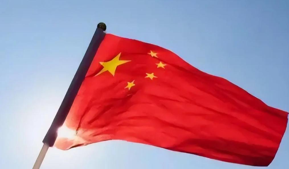 一位教授愤慨的说：政府应该接受教训，要长长记性，大米白面、化肥燃料，换不来感恩、