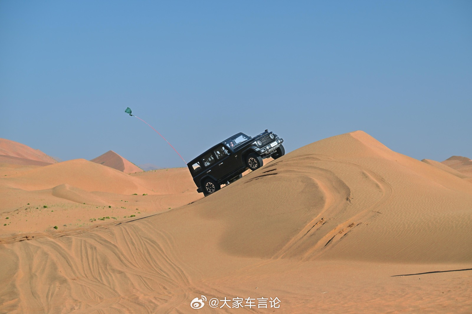 等了这么久，终于212T01柴油版就位了，期待15号的最终价格[点赞] ​​​