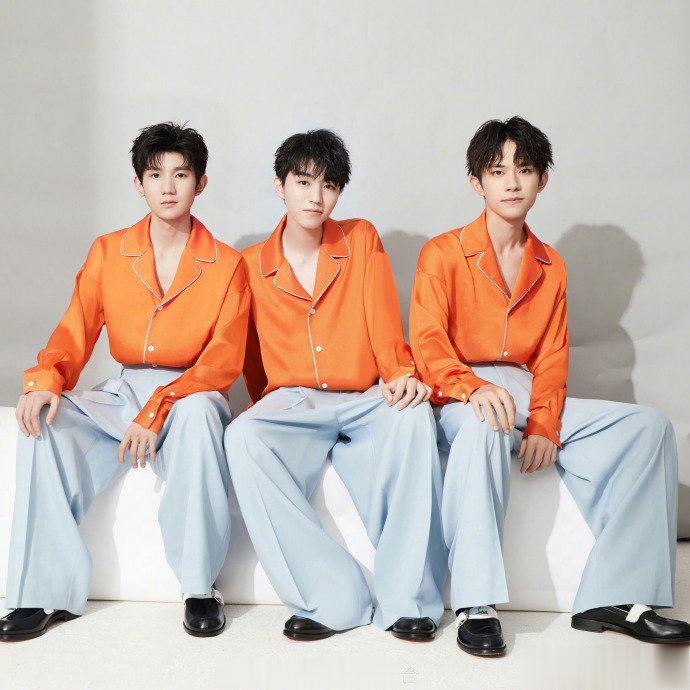 #新浪娱乐[超话]##TFBOYS十周年演唱会有没有站票啊# 真的很希望能够有机