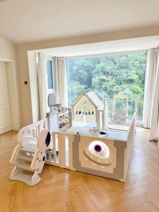 实名羡慕我鹅子，拥有超绝游戏围栏～