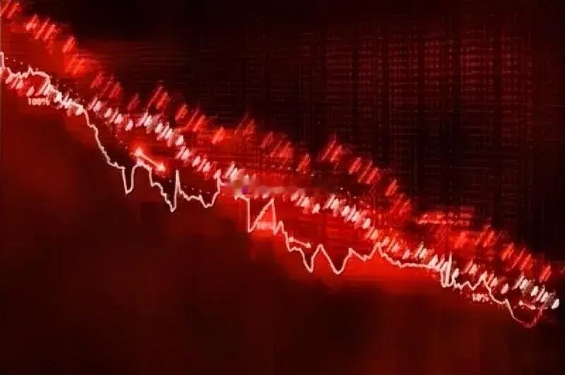 今天权重护盘勉强让指数收红，权重股的奋力护盘，总算让指数在今天勉强挂上了红盘，但