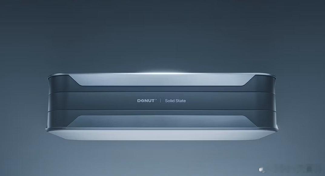 芬兰一家叫Donut lab的公司刚刚推出了一块具备量产条件的固态电池，公布的性