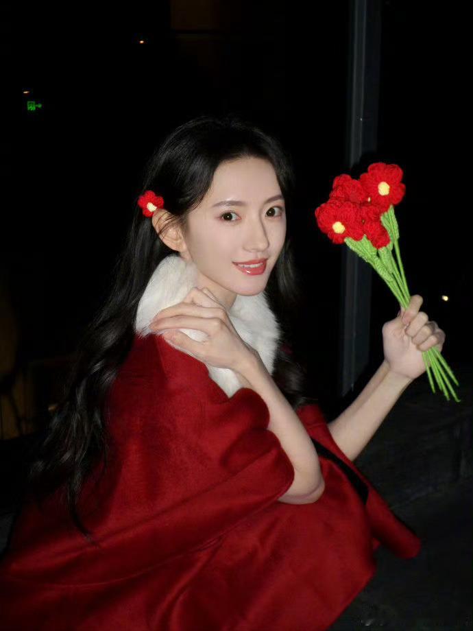 来看娱乐于正发文支持张婉莹新剧于正发了张婉莹首部女主戏张婉莹首部女主剧终于开播，