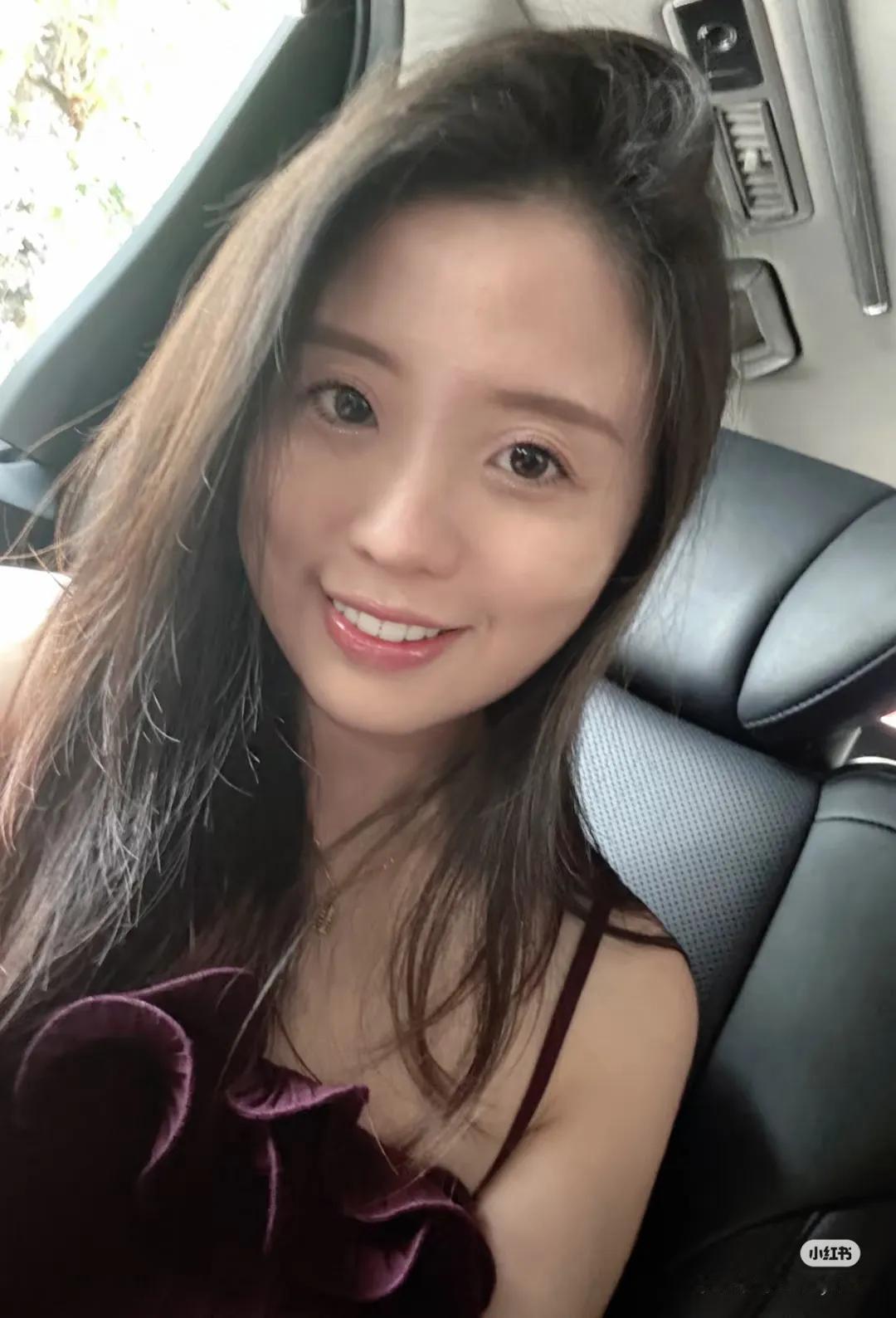 话说新加坡近几年就推出了许多颜值和气质都相当不错的新晋博主，而natty就是其中