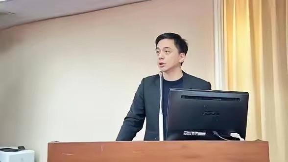 今天台“立法院”将再度针对军购特别条例进行朝野协商。

国民党这边已经把话挑明了