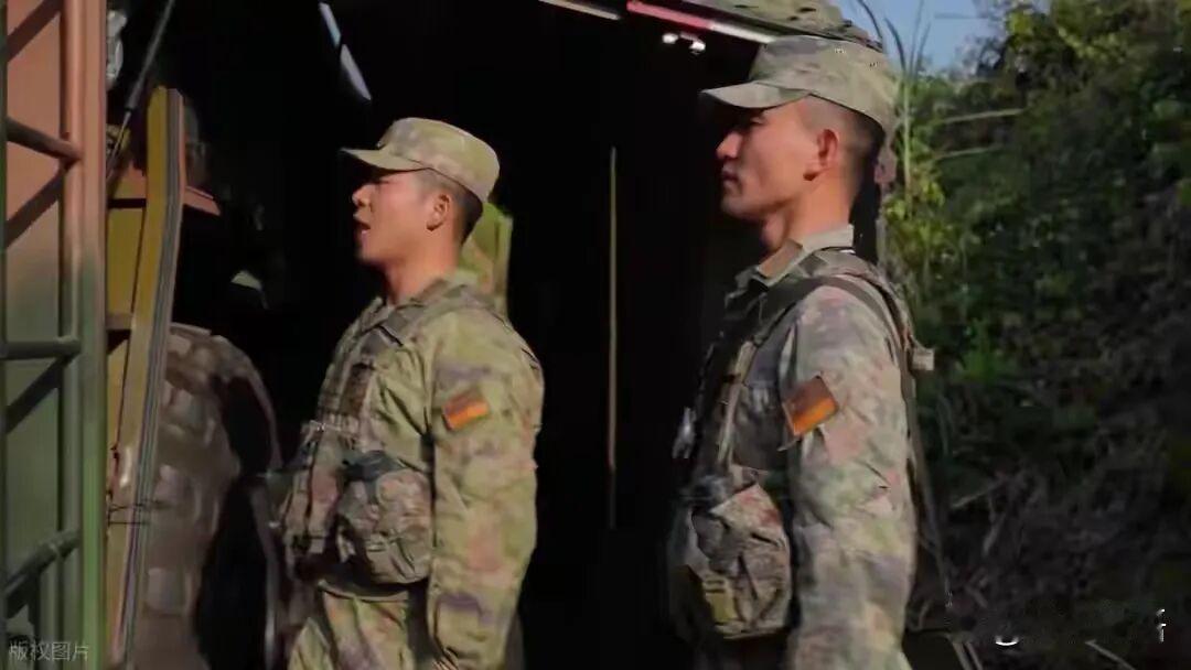 东部战区登岛演练刷屏，不见面歼灭战已就位，回归进入倒计时
两栖登陆作战历来被称为