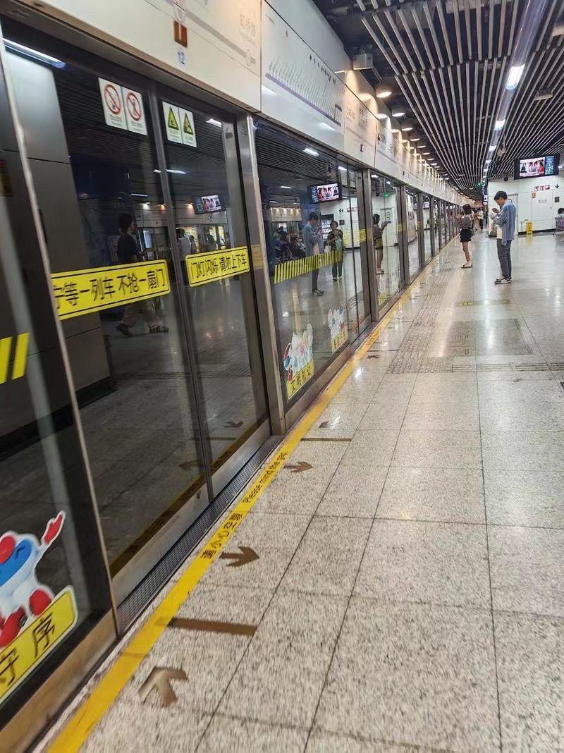 洞见
防止入职受骗的舆情反响
     2026年5月28日，钱江晚报披露了《1