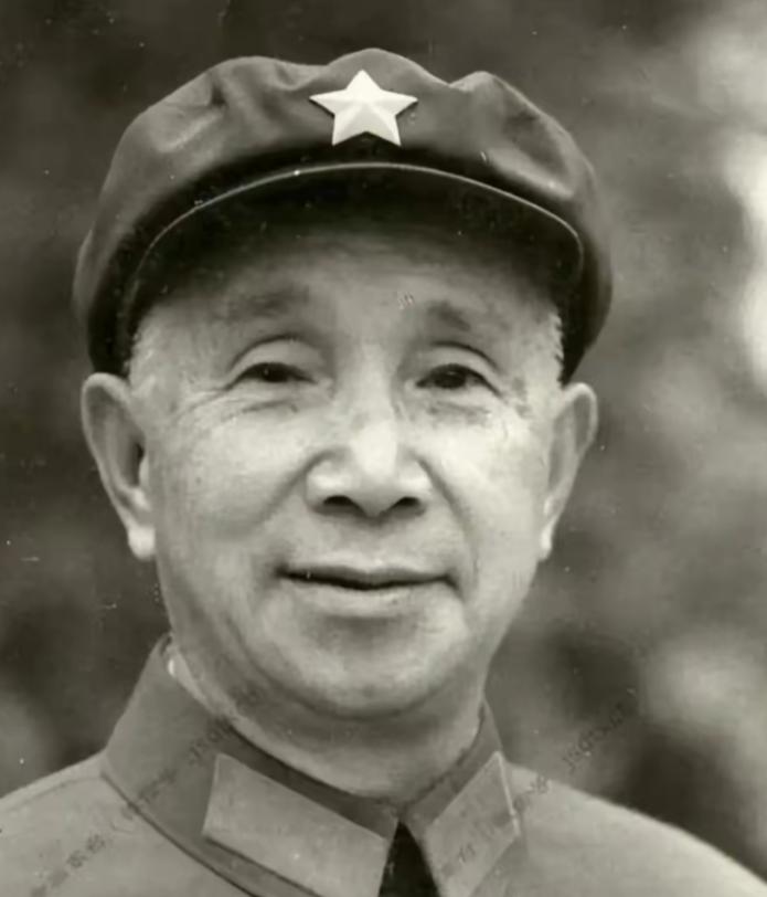 1981年，74岁的粟裕大将，向中央请求“我想回家乡看看”。经过一番讨论，中央拒