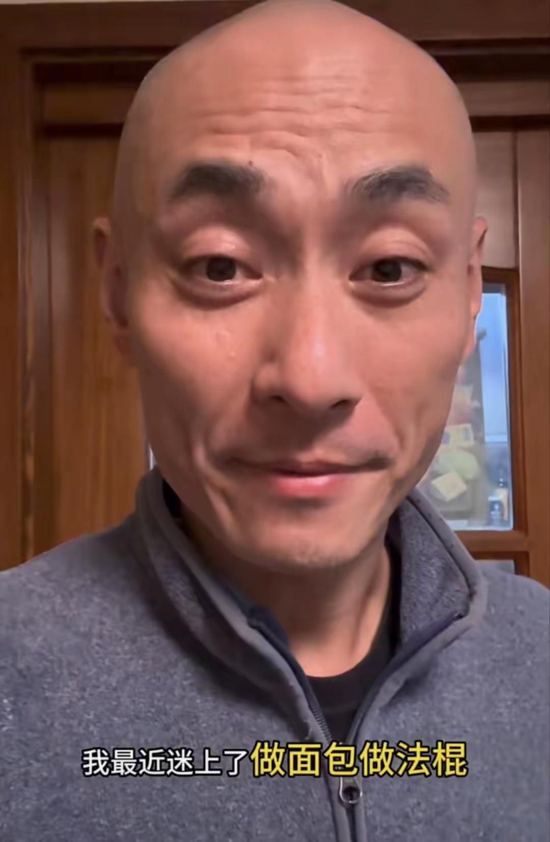 天哪，叶松源！
你藏得真的太深了！
1982年出生，竟然拿着内地居民身份证，从这