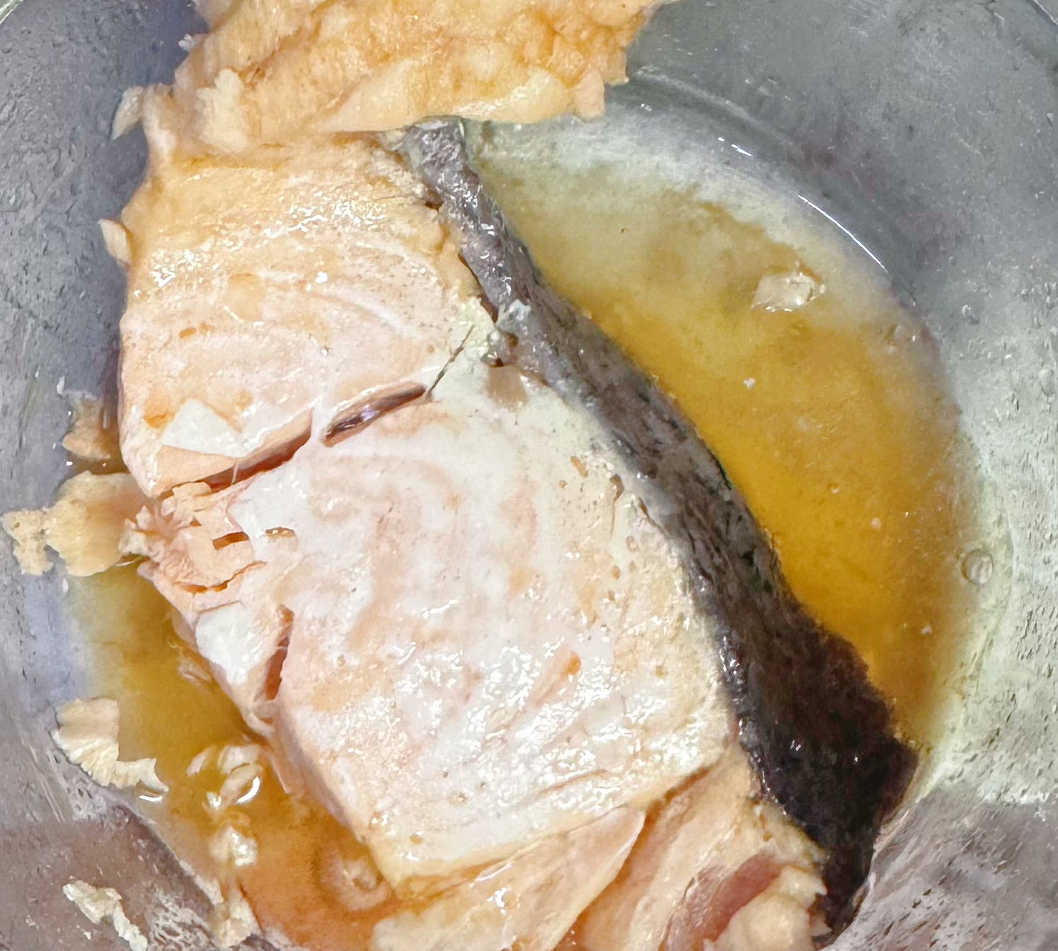微波时间不小心调太长 第一次发现深海大肥猪这么多油 吓人（不过这就是咱们专门要重