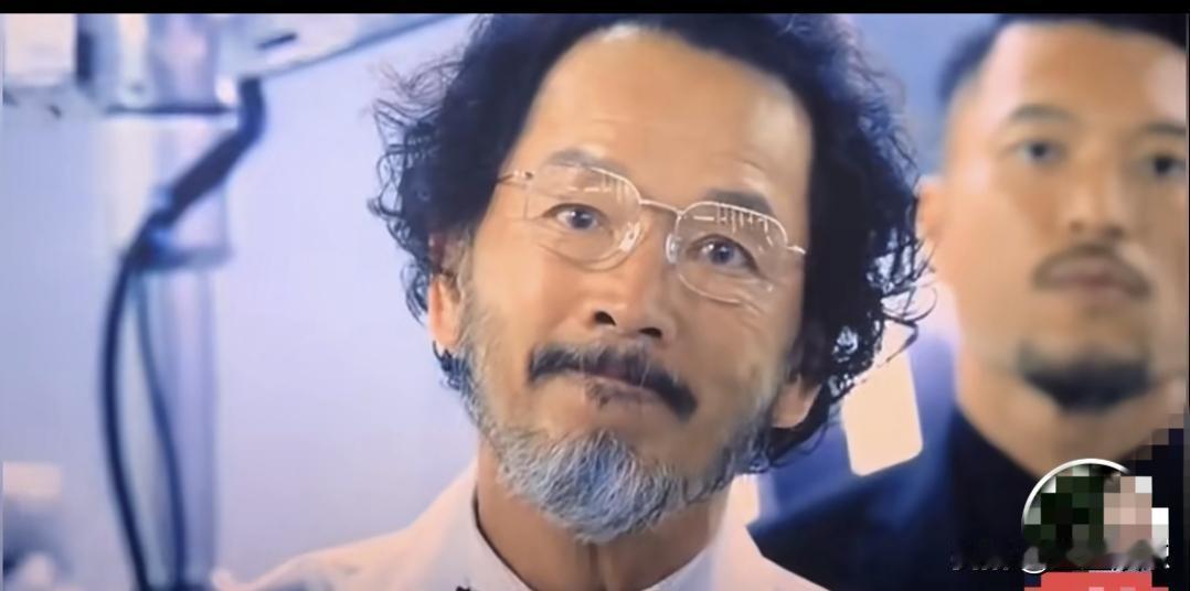 2021年《寻秦记》电影，最该被记住的，不是古天乐，是廖启智。
智叔的遗作，戏份