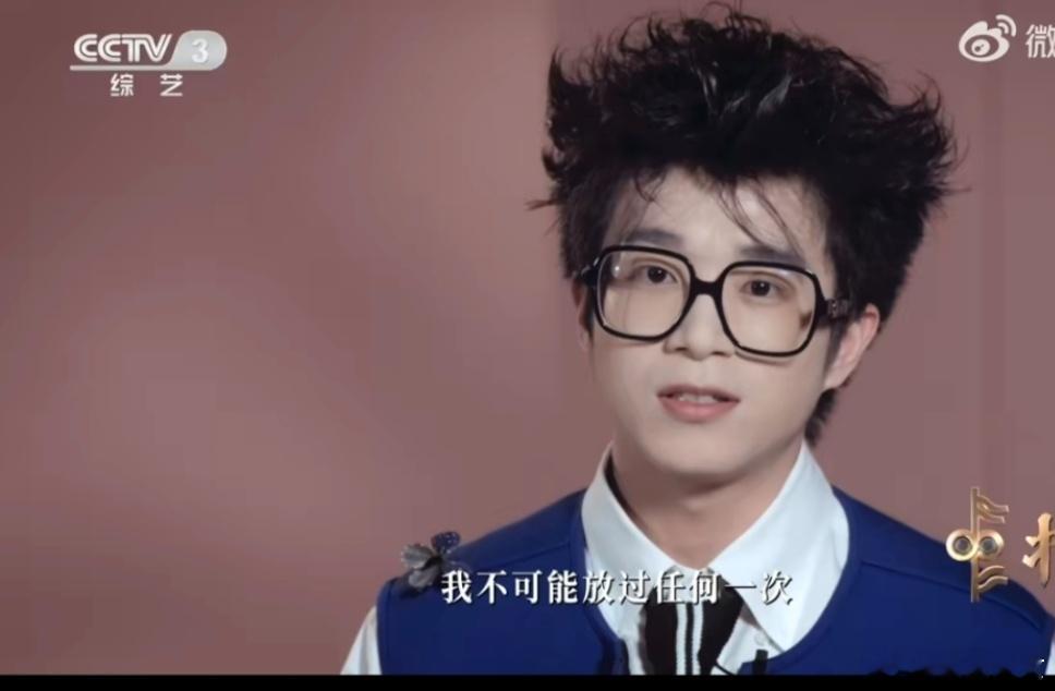 中国唱将选手长得好像薛之谦谁能想到薛之谦在常驻节目上遇“分身”？中国唱将的哈尼族