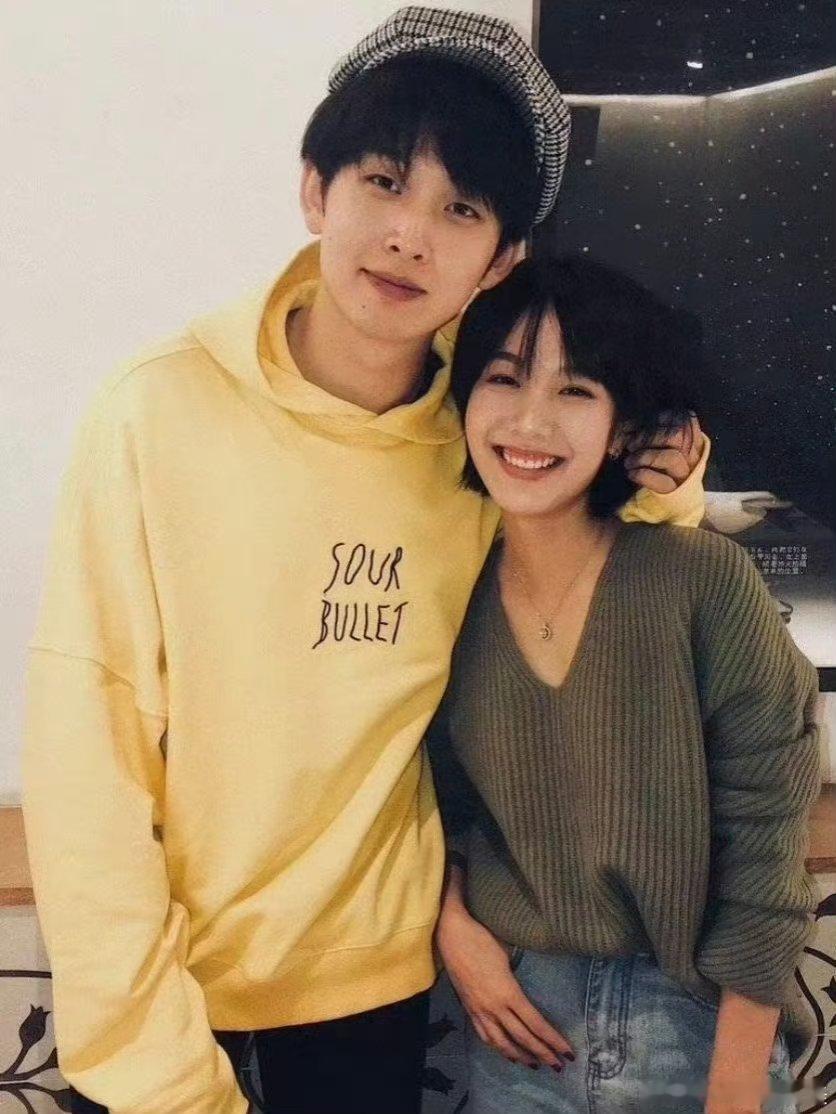 曝齐思钧刘梦章分手今年是什么分手日么？？？希望大家以后都越来越好吧