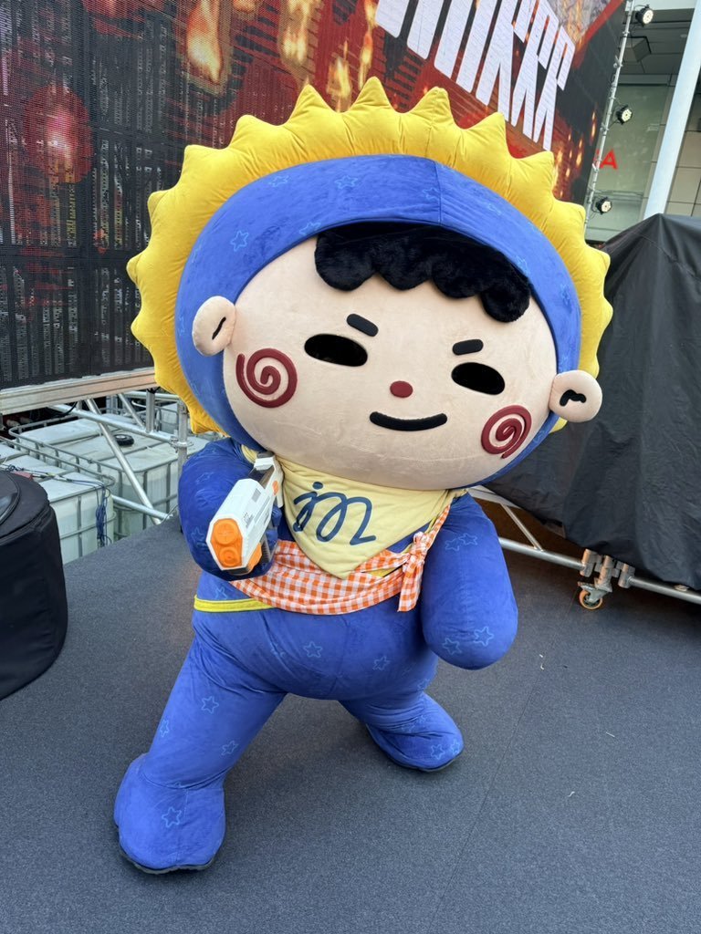 这样放一块的话那很难绷了55555🫳🏻 ​​​
