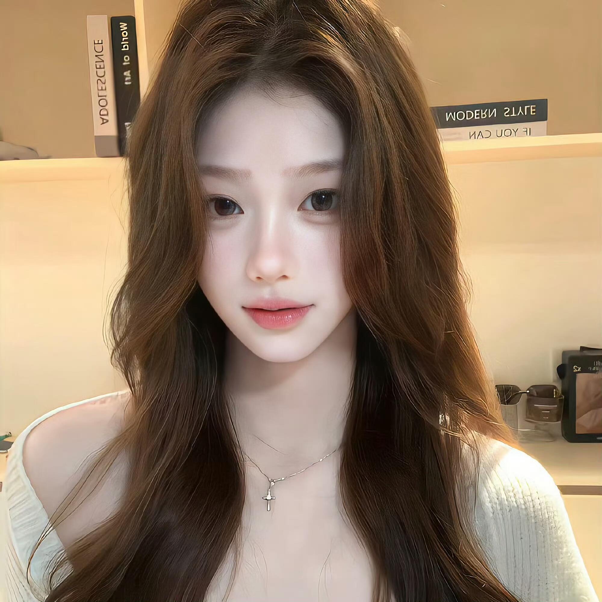 𝙒𝙚𝘾𝙝𝙖𝙩头像｜高质头像｜优质女头｜清晰头像｜真人头像｜生活感头像