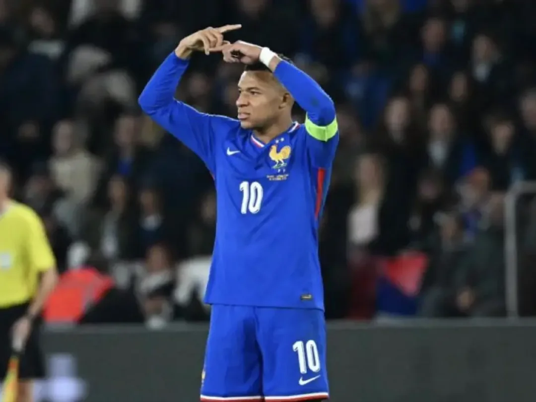 冰岛2-2平法国，法国直通资格存悬念