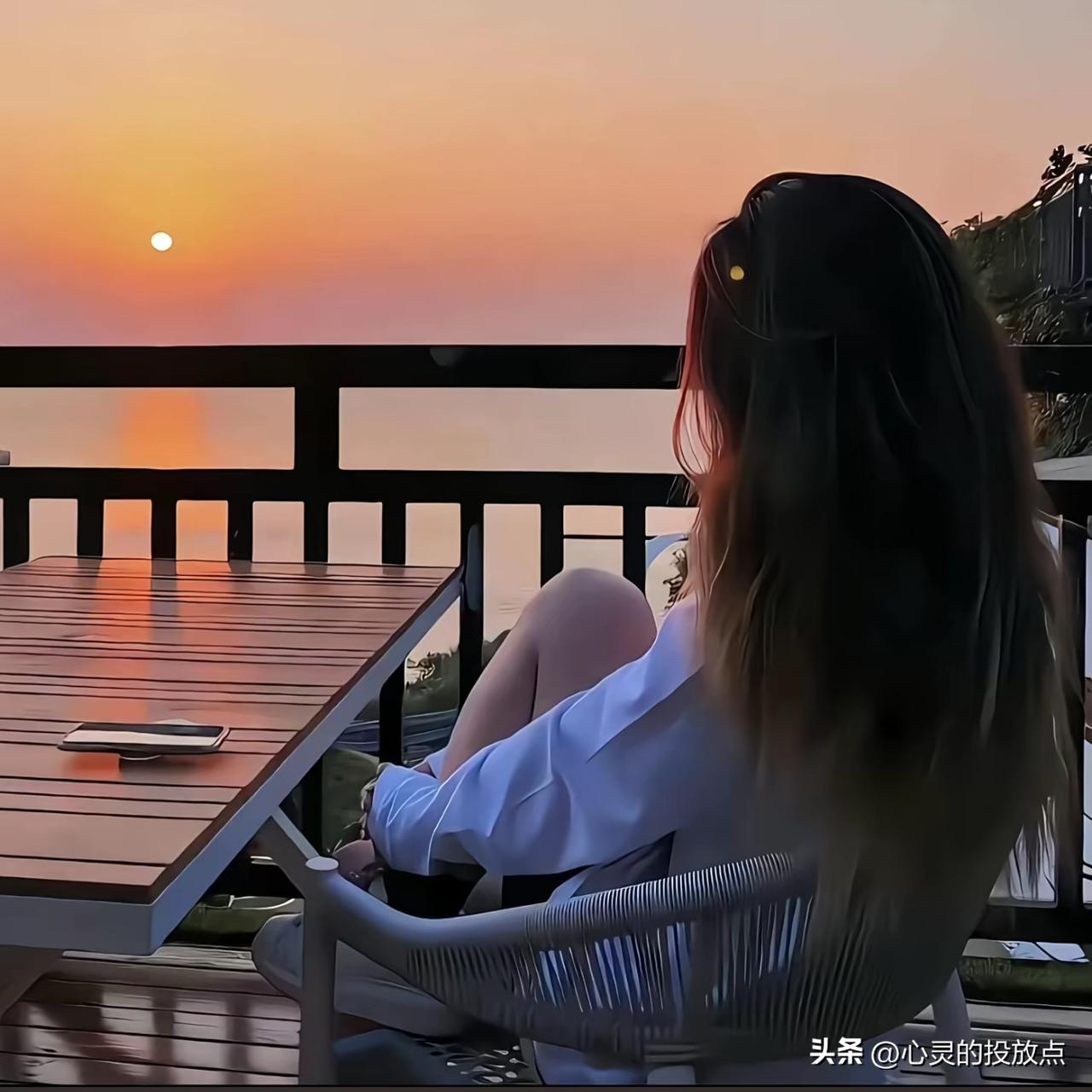 婚姻里女人的悲哀：

人管不住，钱不归你管，他自由的像个单身，你忙碌的像个泼妇