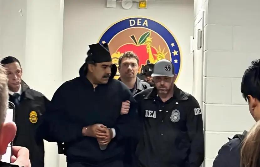 后怕，直到看了马杜罗在听证会上空洞的眼神，我才知道，原来在国际政治里，所谓的“主