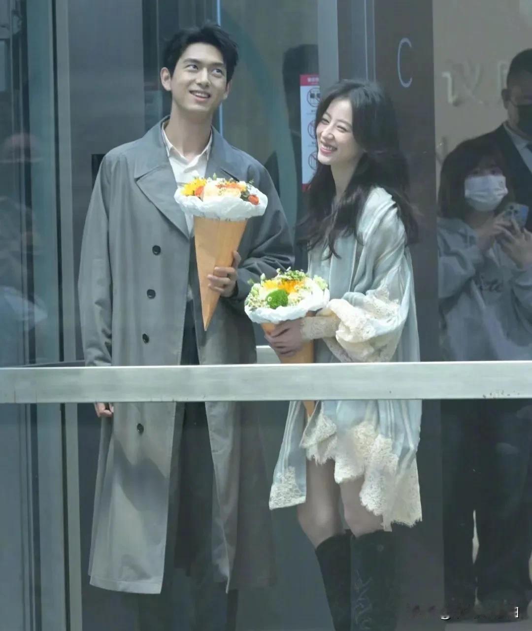 周雨彤和吴磊演的那部剧，虽然他们俩也是俊男美女很是养眼，但她在里面的形象就有点像