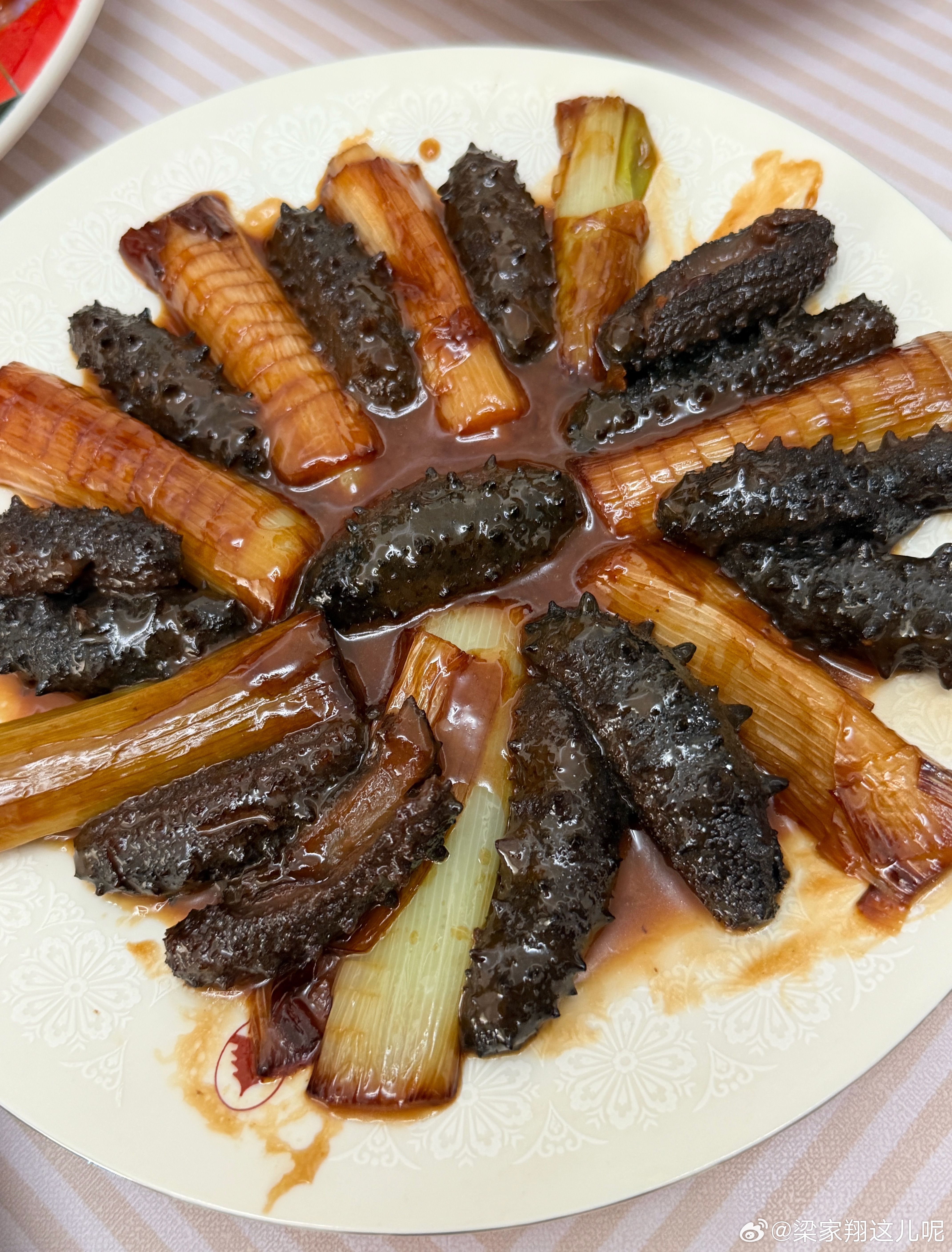 赶在元宵节前回家了，聚个餐～明天飞深圳了，去参加鸿蒙智行的发布会～