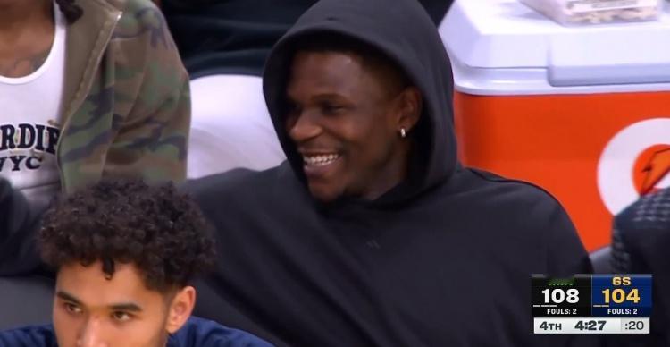 缺少华子森林狼让了个大子！
戈贝尔成了金州勇士的噩梦。
库里伟大的复出之战无法取