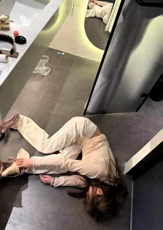 奉劝大家，中午和晚上，千万不要为了减肥而不吃米饭，米饭是很重要的碳水，超过7天不