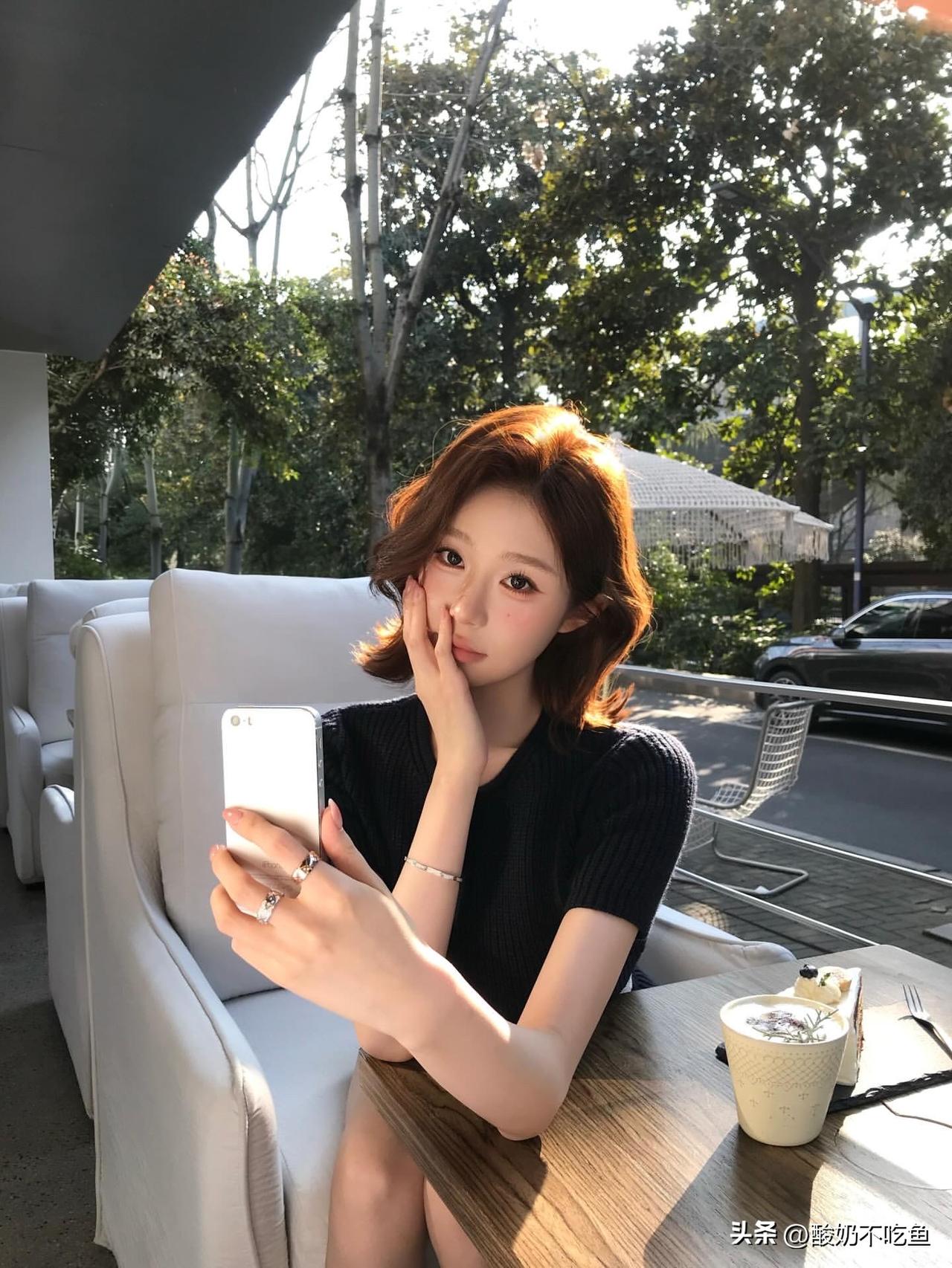 在你眼里，什么样的女人最漂亮刚撞到头有点失忆，请问哪一个是我男朋友，我这么可爱应