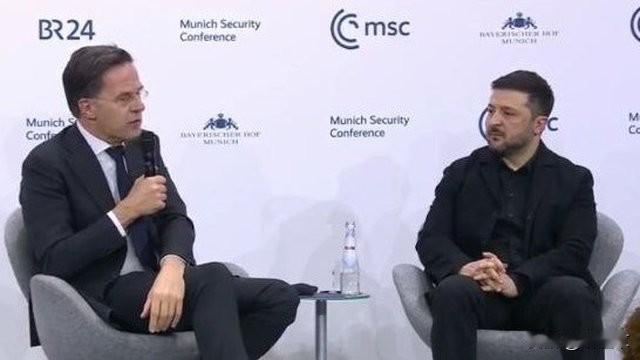 泽连斯基谈乌克兰选举问题！

乌克兰总统泽连斯基在在慕尼黑安全会议的一个小组讨论