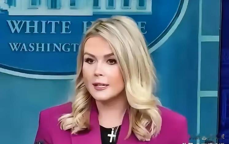 就在刚刚
 美国白宫宣布了
2025年11月1日，美国白宫宣布了一项新规定，以国