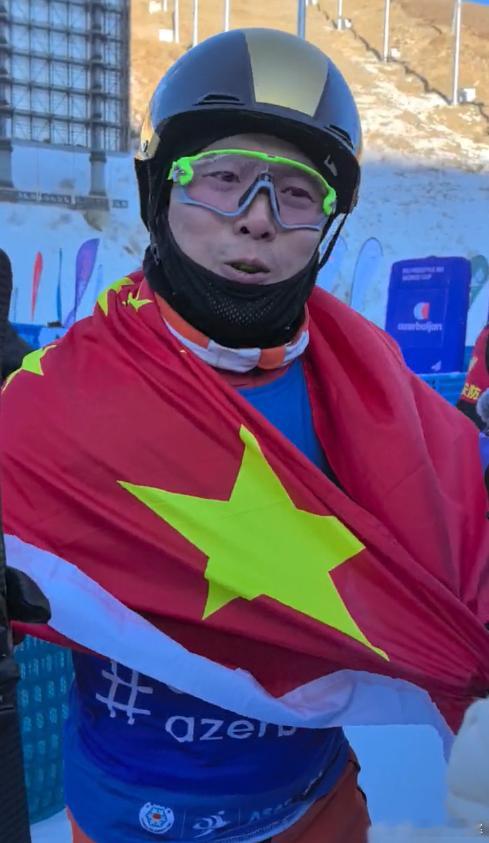 空中技巧国家队比赛服有多少黑科技 【三金荣耀背后的